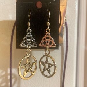 🌕🌕 Triquetra Celtic knot pentagram earrings silver tone new nwt